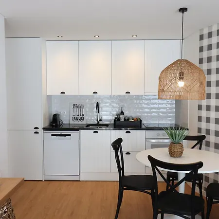 Casa Patota - - Local Nazaré