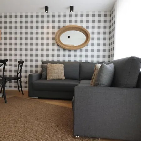 Casa Patota - - Local